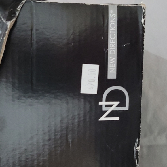 New Directions wedge booties New With Box 8 cognac tan suede - Picture 7 of 8